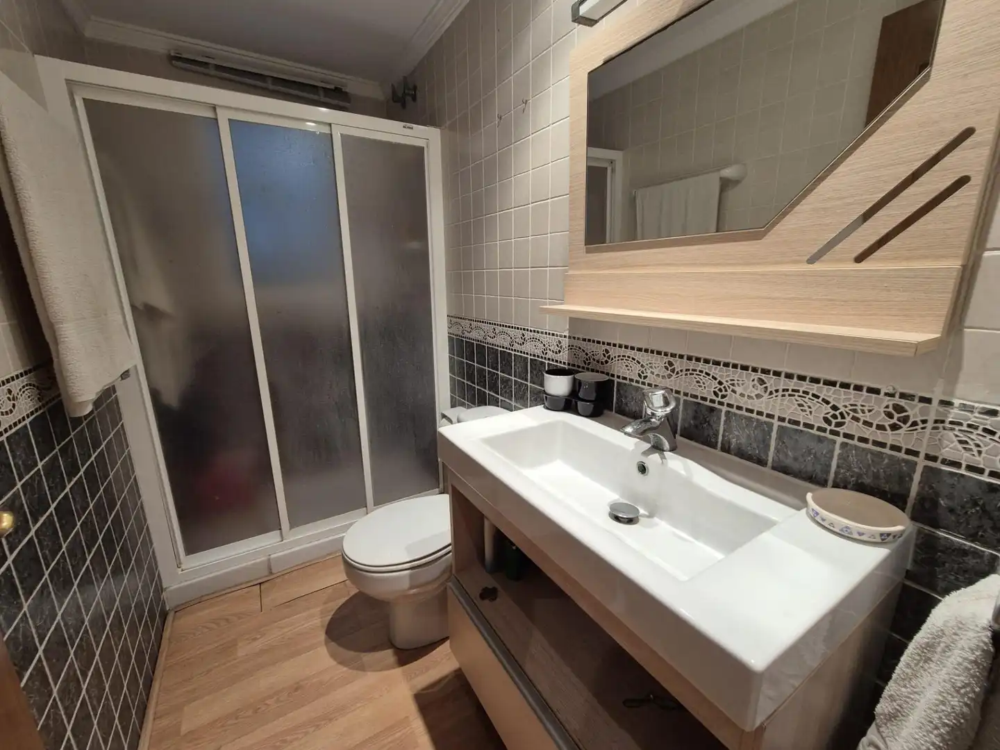 Bathroom of Detached homes for sale in Oliva  with Air Conditioner, Heating and Private garden