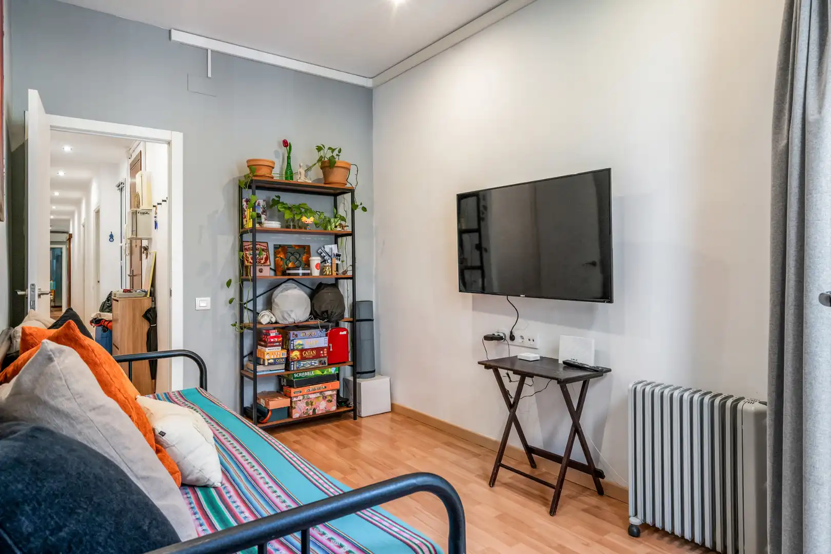 Schlafzimmer von Wohnung zum Verkauf in Barcelona mit Klimaanlage, Heizung und Balkon