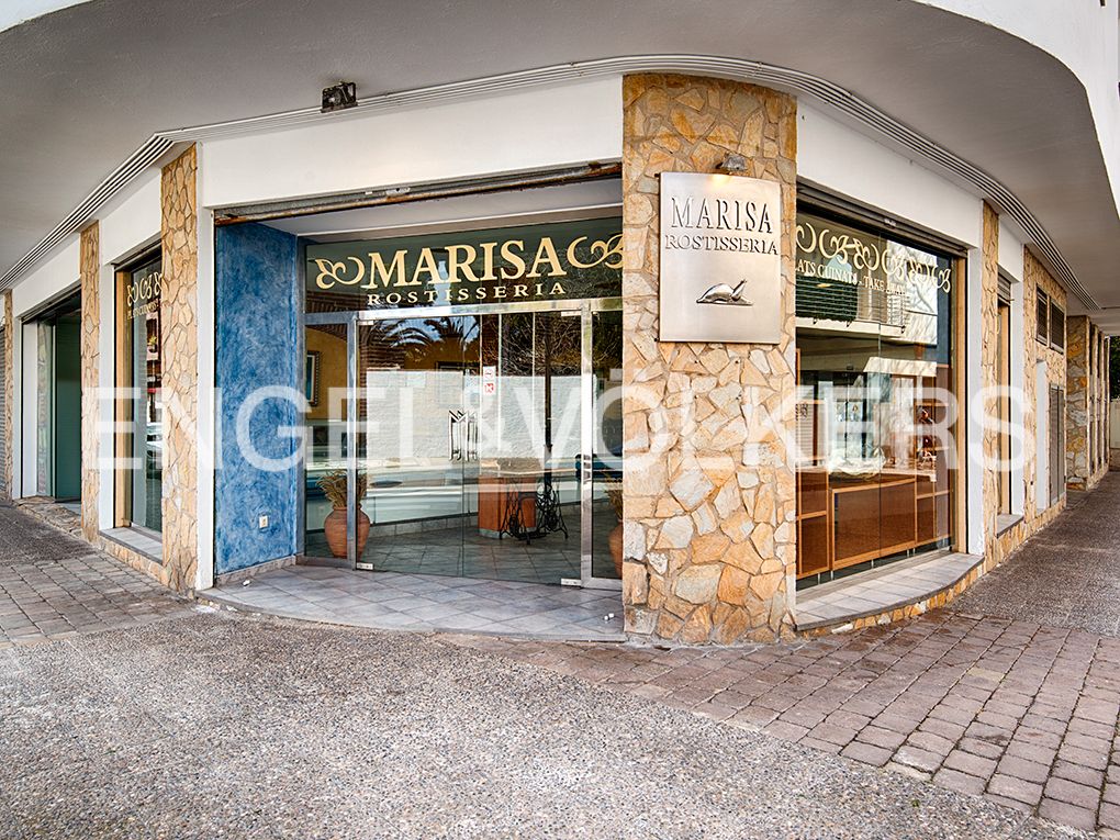 Local en venta en Llançà