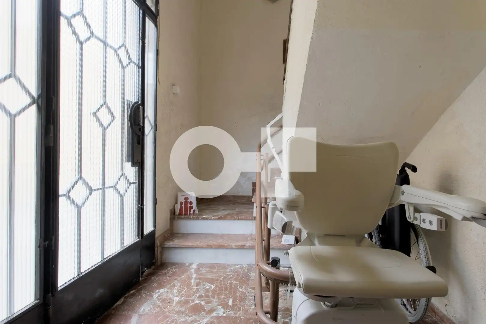 Piso en venta en Cornellà de Llobregat con Aire acondicionado, Calefacción y Parquet
