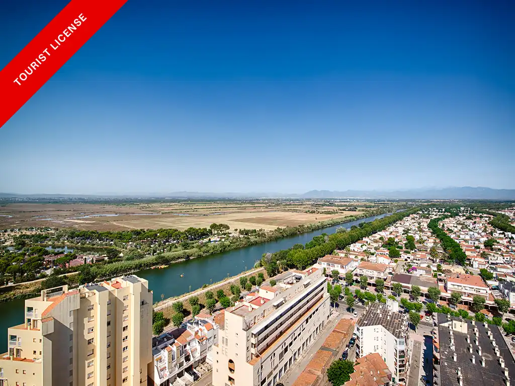 Estudi amb terrassa en venda a Muga - Gran Reserva - Badia