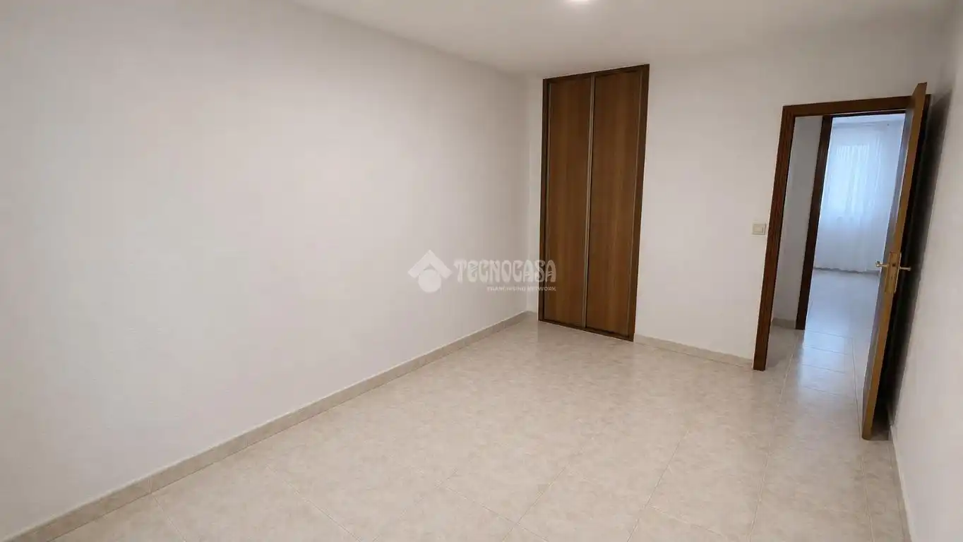 Wohnung zum Verkauf in Pinto mit Balkon