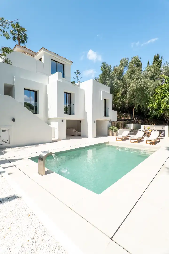 Chalet con piscina en venta en Nueva Andalucía, imagen 8