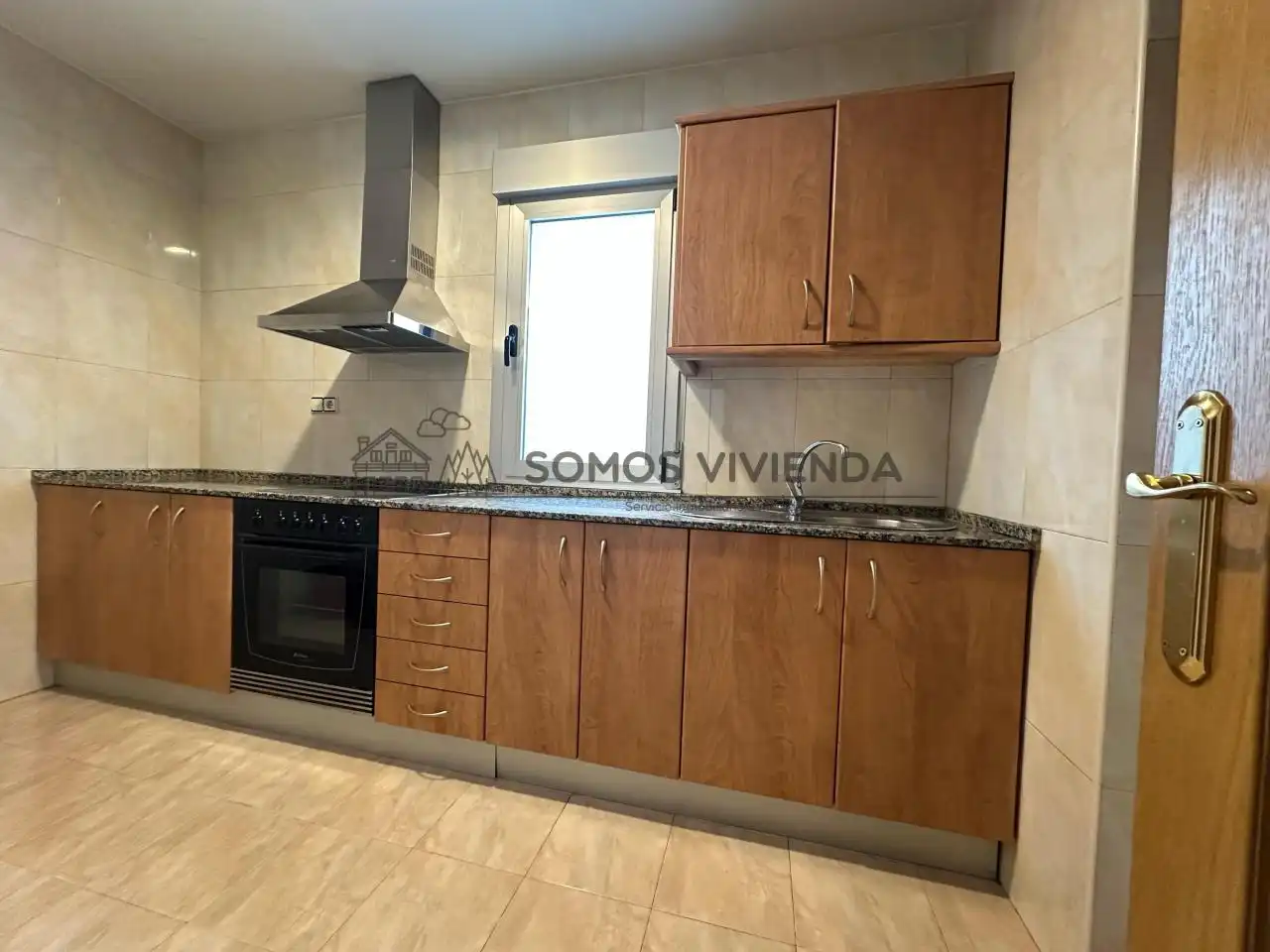 Kitchen of Flat for rent in Ourense Capital   with Heating