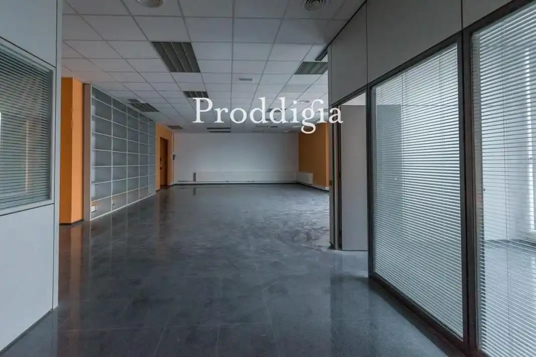 Oficina de lloguer en L'Hospitalet de Llobregat amb Aire condicionat i Calefacció