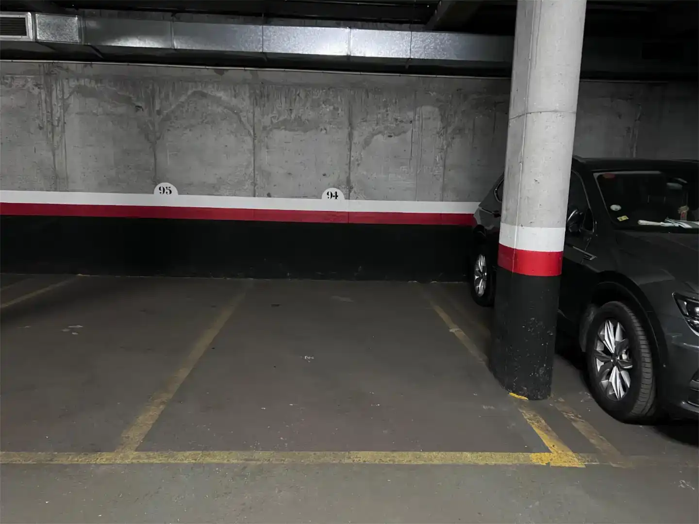 Parking of Garage for rent in Madrid