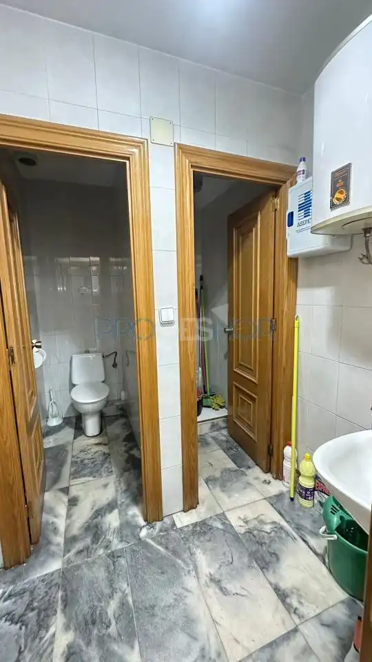 Local comercial en venda a Avenida San Mamés, imagen 2
