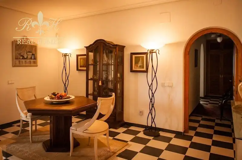 Dining room of Houses for sale in L'Alfàs del Pi  with Air Conditioner, Terrace and Swimming Pool