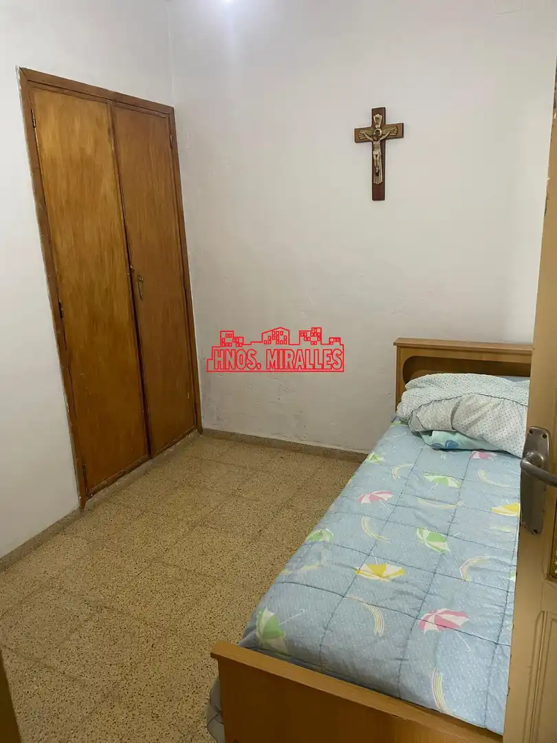 Habitación de Casa o chalet en venta en Benalúa de las Villas con Terraza, Trastero y Amueblado