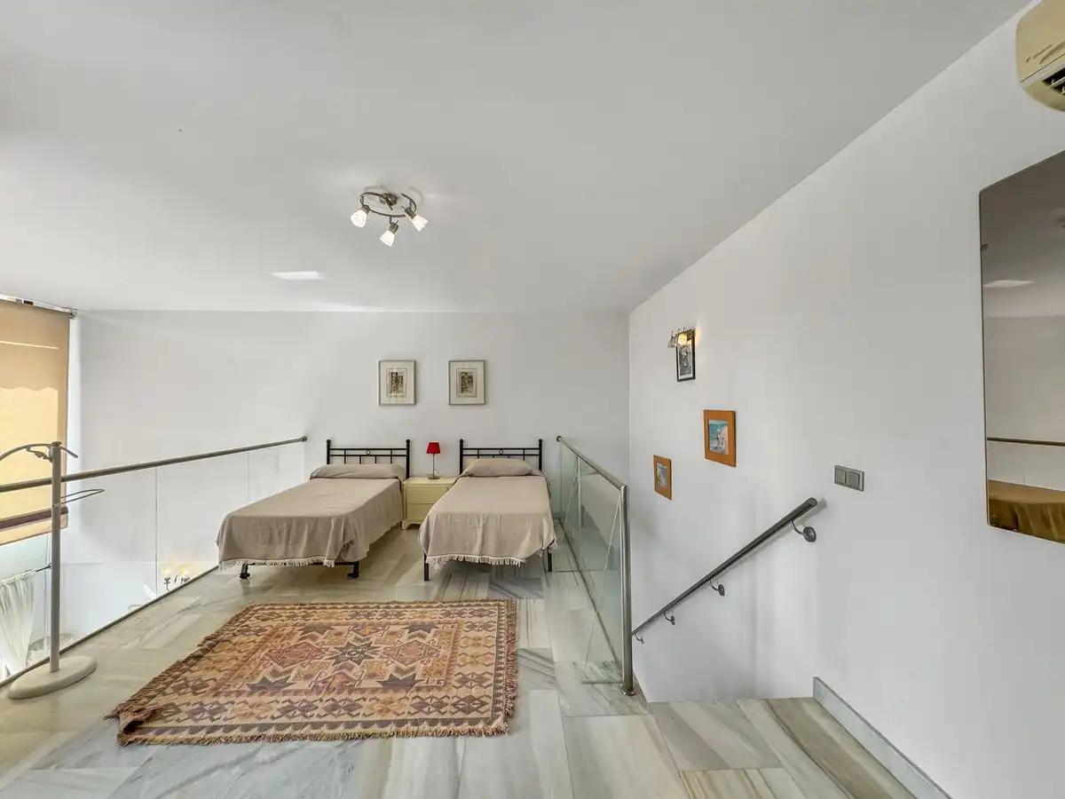 Penthouse with pool for sale in Calle Benahavis, imagen 16