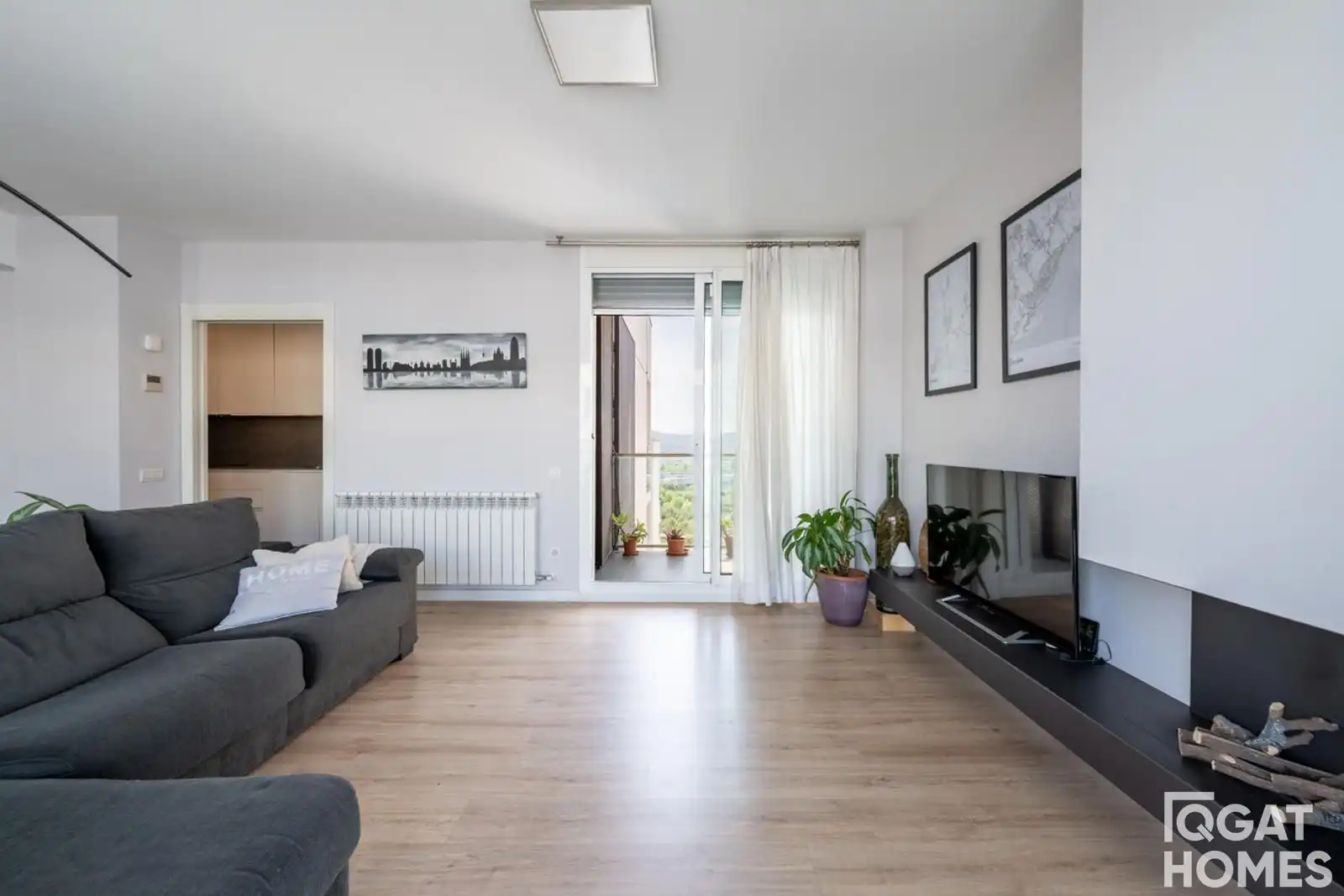 Living room of Attic for sale in Sant Cugat del Vallès  with Air Conditioner, Heating and Storage room