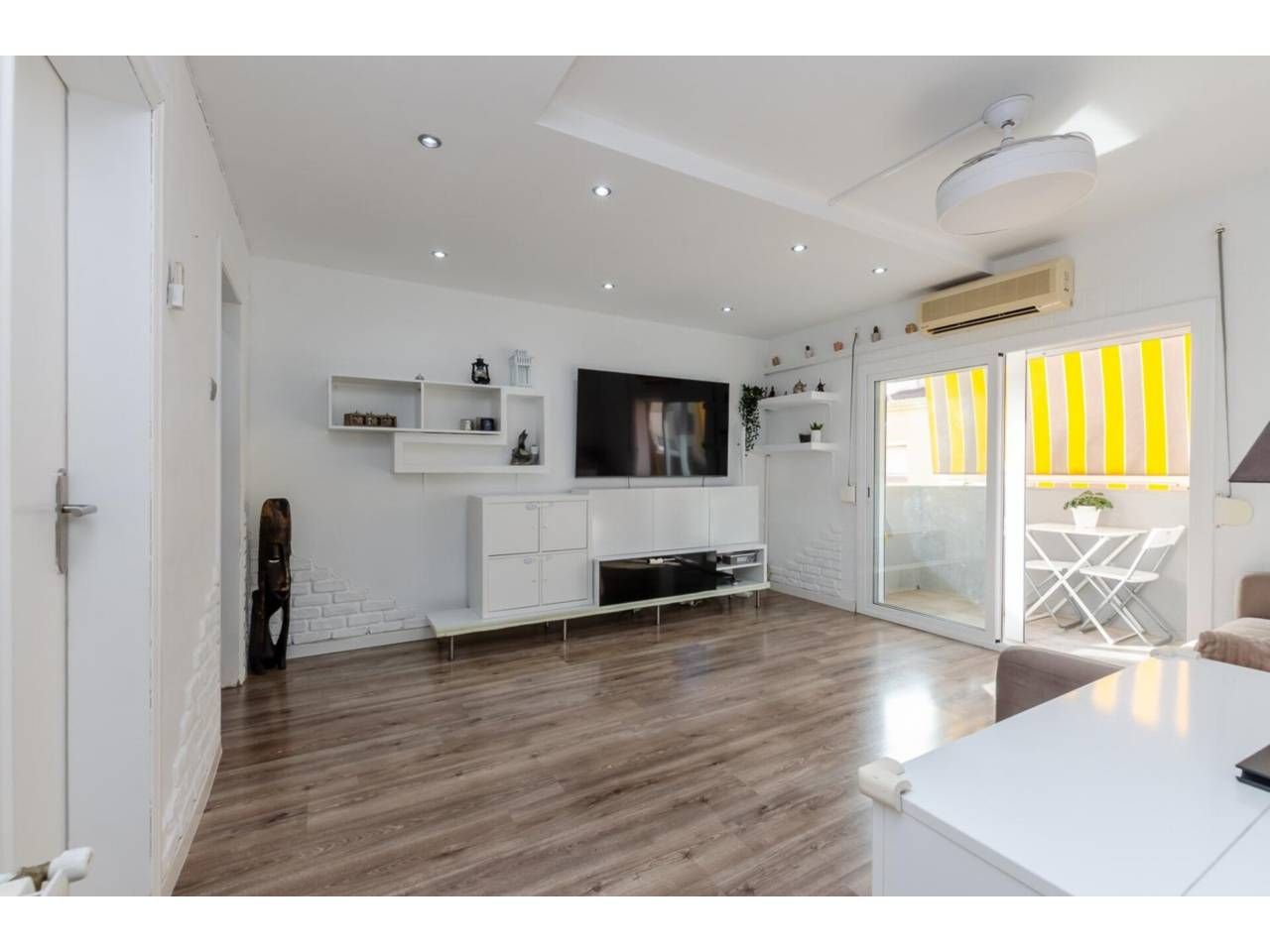 Sala de estar de Piso en venta en Badalona con Balcón