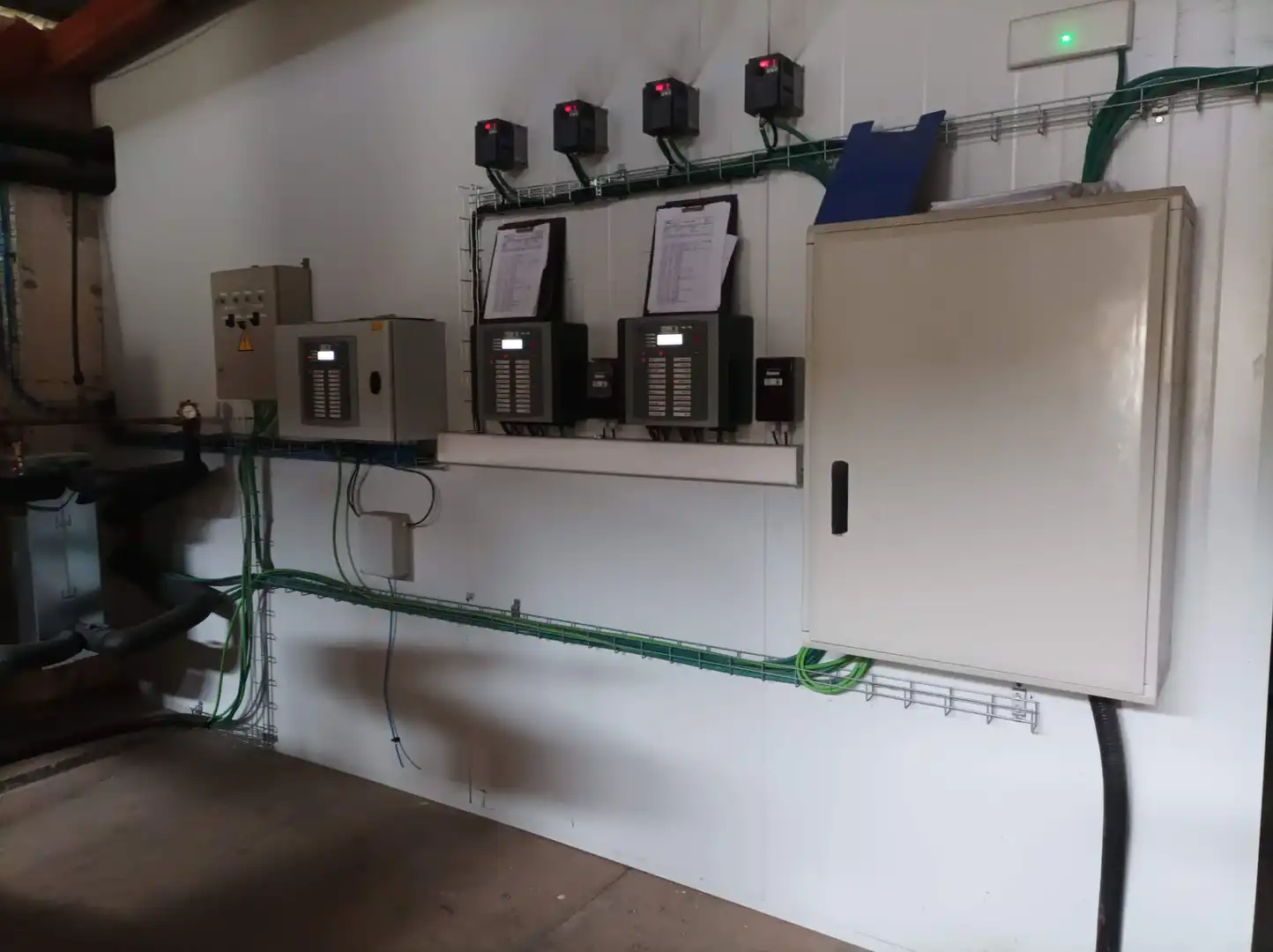 Nave industrial en venta en Ledaña con Alarma