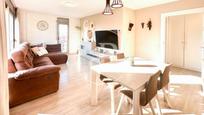 Living room of Flat for sale in Rubí  with Air Conditioner, Heating and Terrace