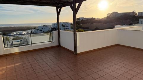 Foto 2 de Casa adosada en venta en Calle Emilia Pardo Bazán, 21, Conil, Conil de la Frontera