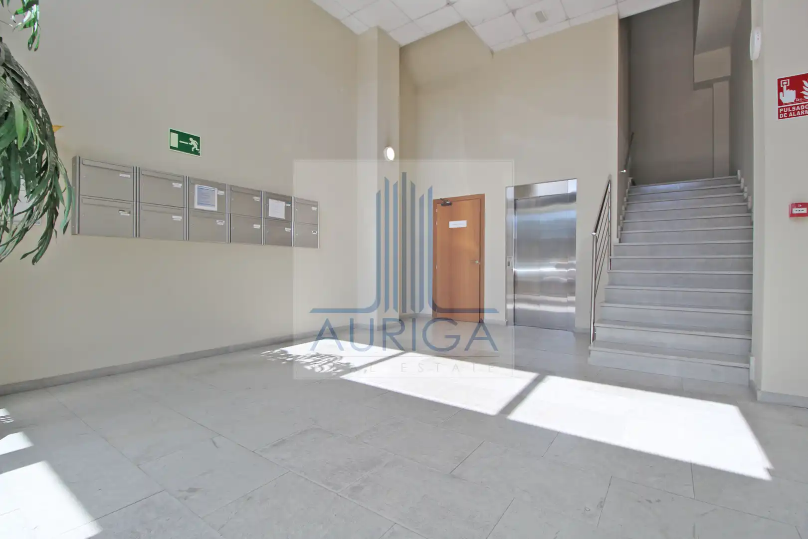 Oficina en venta en San Fernando de Henares con Calefacción y Trastero