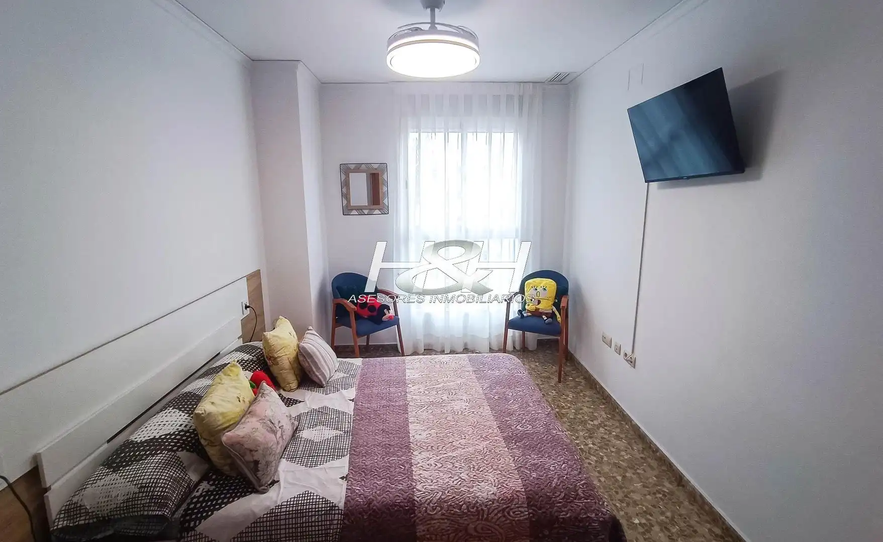 Habitación de Piso en venta en Valencia con Trastero y Balcón