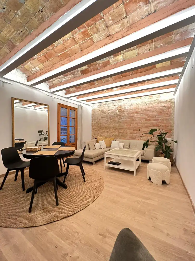 Living room of Flat for rent in  Barcelona Capital  with Air Conditioner, Heating and Furnished