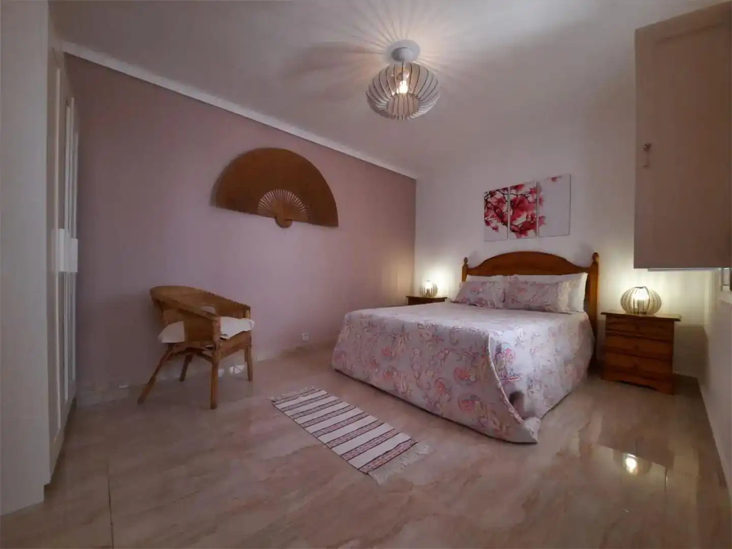 Dormitori de Finca rústica en venda en Iznájar amb Aire condicionat, Piscina i Balcó