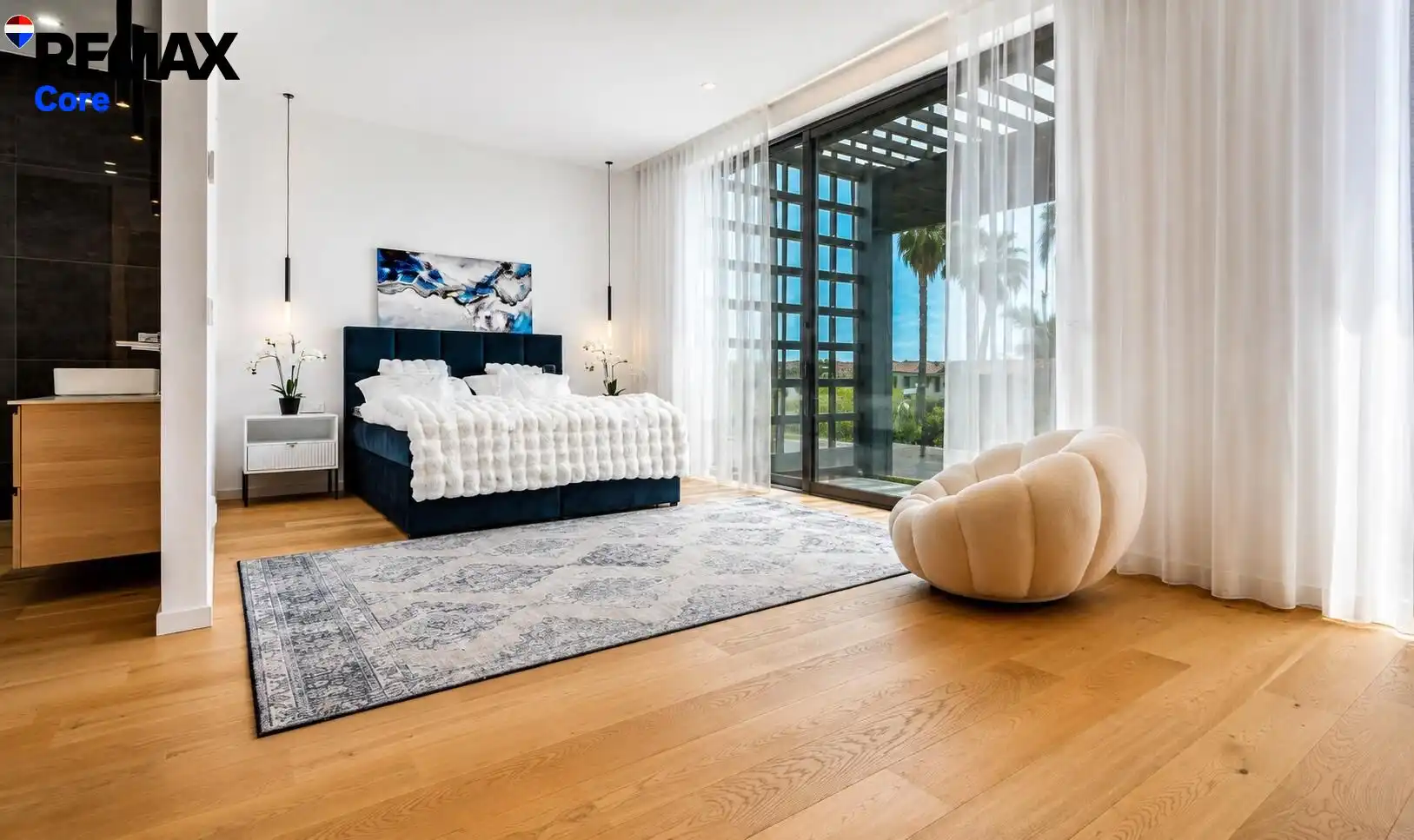 Dormitori de Casa o xalet en venda en Marbella amb Aire condicionat, Calefacció i Jardí privat