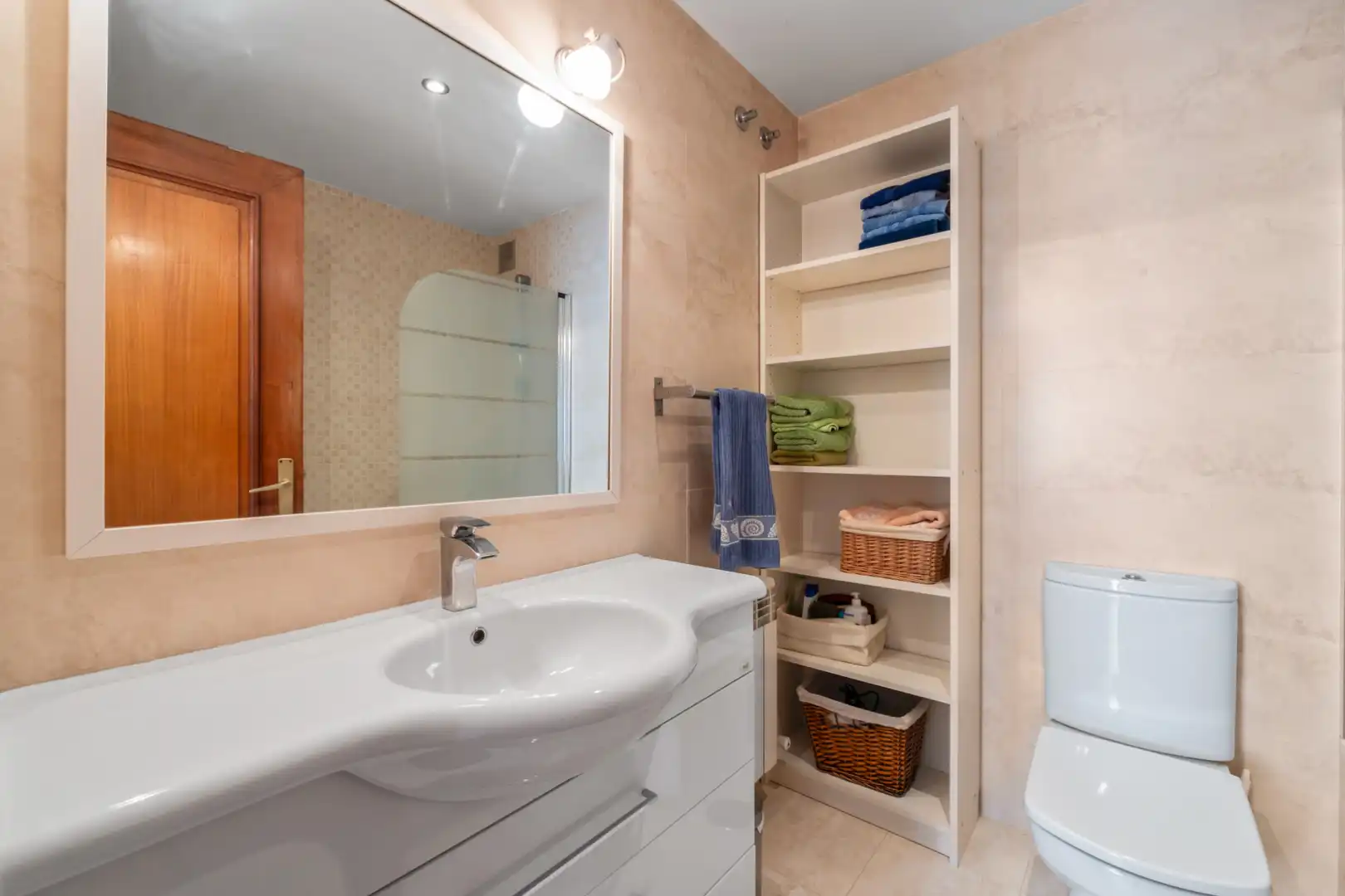 Bathroom of Flat for sale in Alicante / Alacant  with Air Conditioner, Heating and Terrace