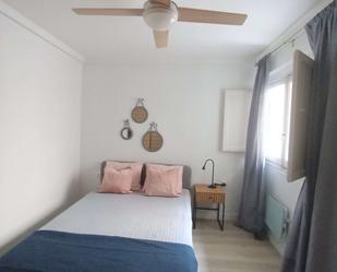 Dormitori de Apartament per a compartir en  Zaragoza Capital amb Aire condicionat, Calefacció i Terrassa