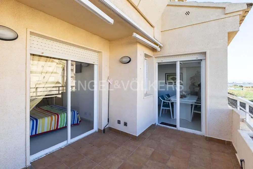 Terrasse von Wohnung zum Verkauf in Valencia mit Heizung, Privatgarten und Terrasse