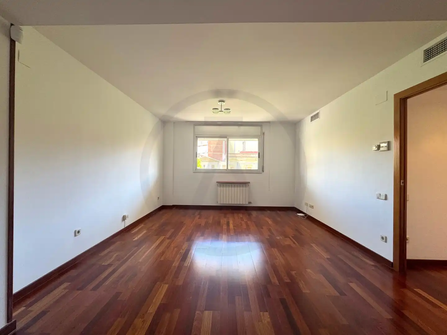 Schlafzimmer von Wohnung zum Verkauf in Terrassa mit Klimaanlage, Heizung und Parkett