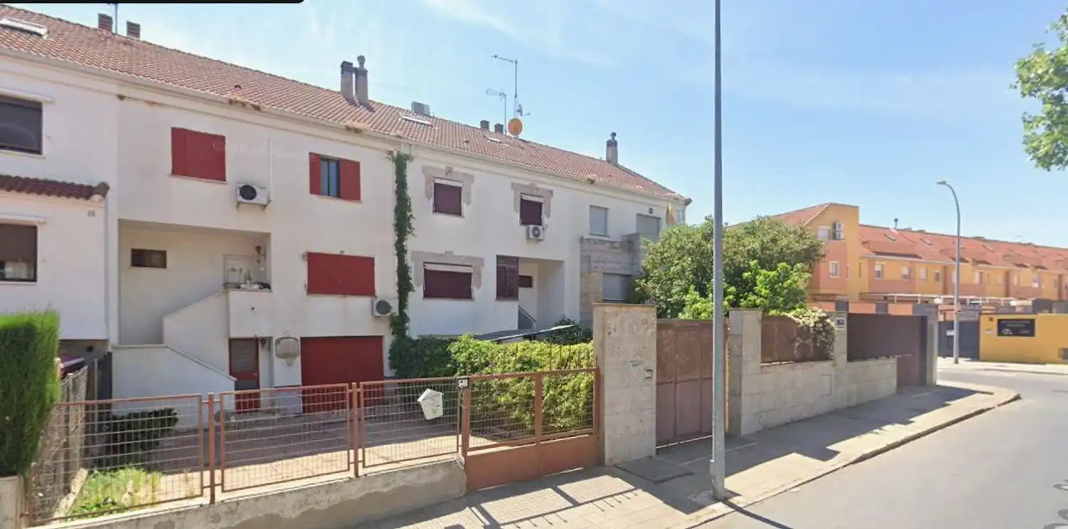 Vista exterior de Casa o chalet en venta en Ciudad Real con Trastero