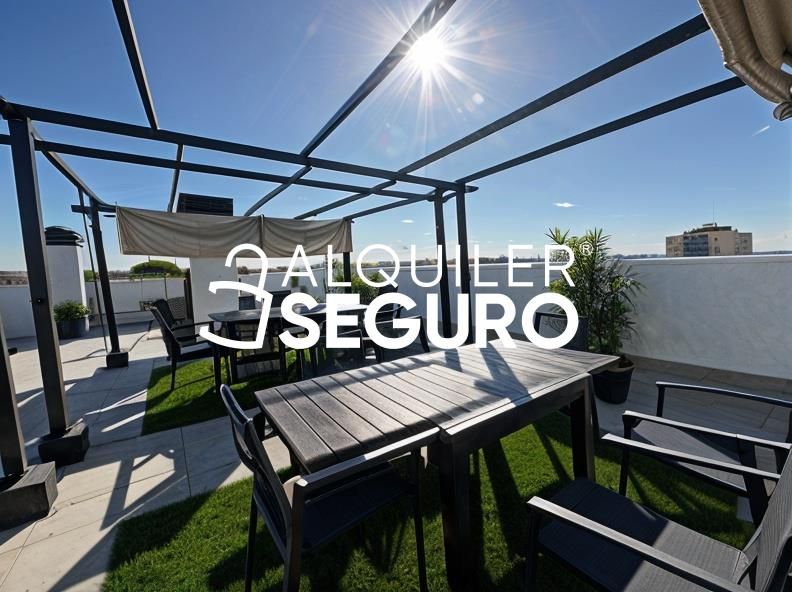 Terrace of Flat to rent in  Madrid Capital  with Heating and Swimming Pool