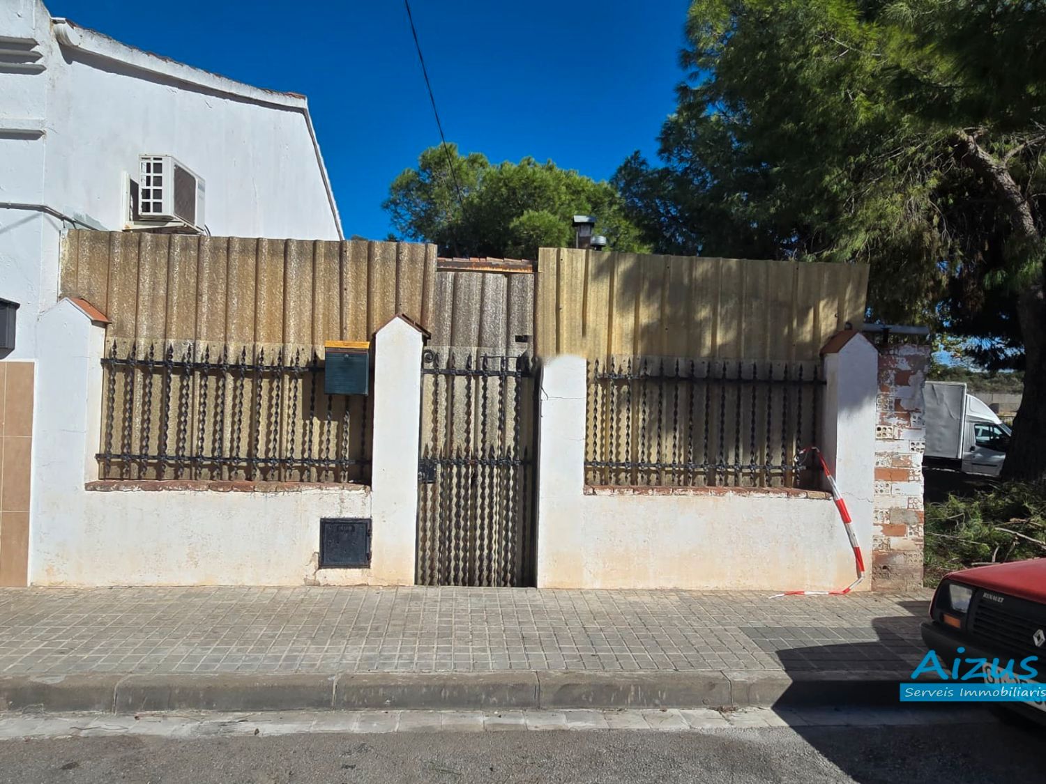 Vista exterior de Residencial en venda en Ripollet