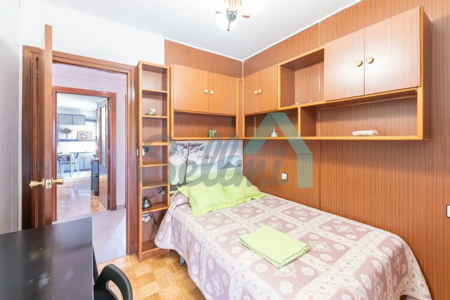 Flat for rent in Llano Ponte, Milán - Pumarín