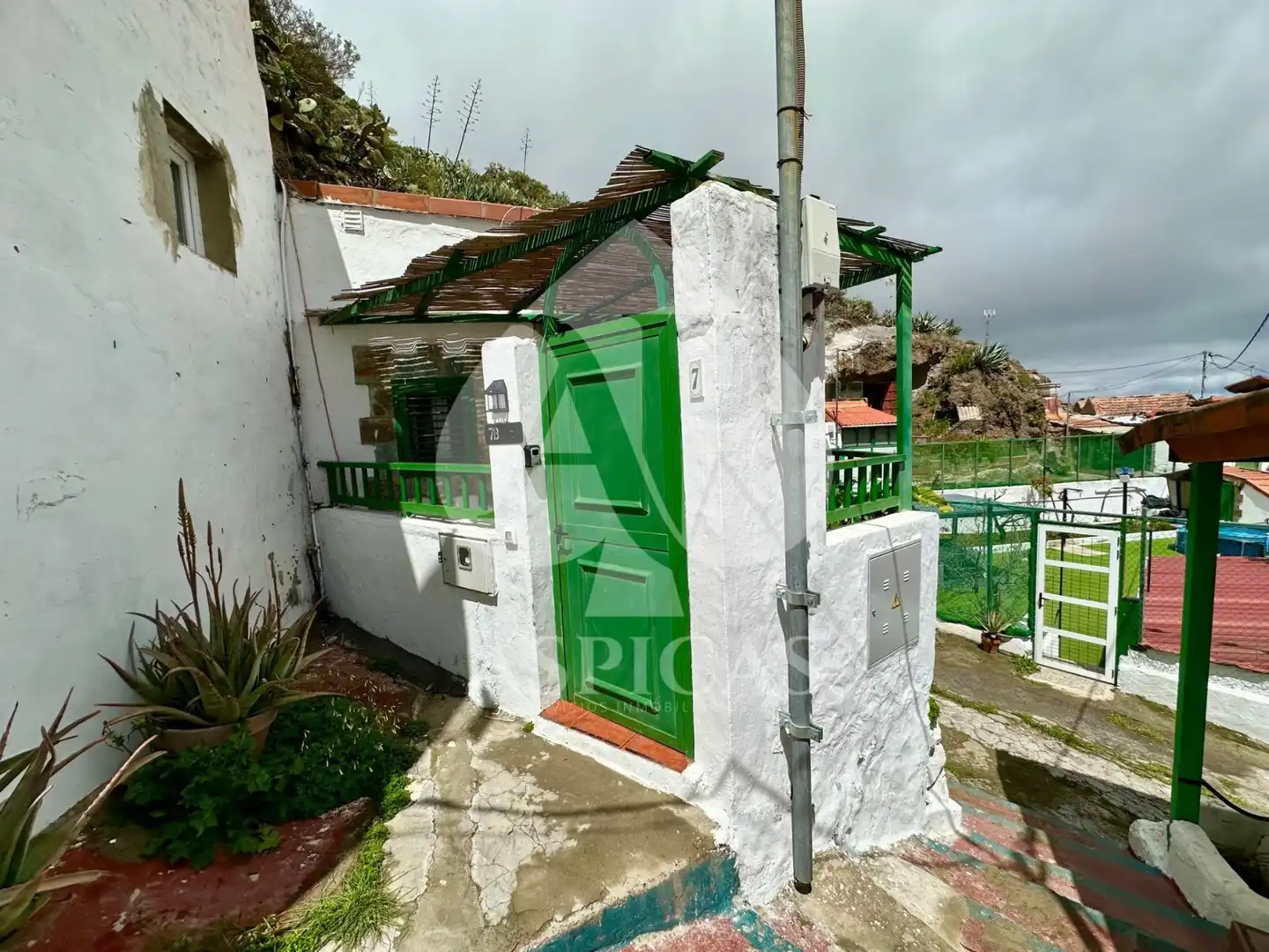 Vista exterior de Casa o xalet en venda en Valsequillo de Gran Canaria amb Jardí privat, Terrassa i Moblat