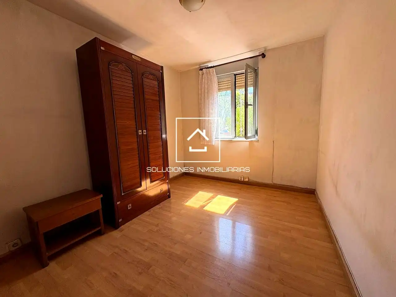 Vista exterior de Piso en venta en Madrid