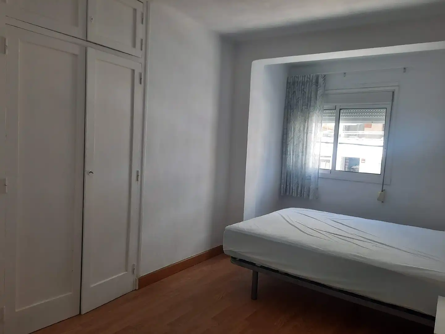 Dormitori de Apartament de lloguer en Salou amb Calefacció, Jardí privat i Terrassa