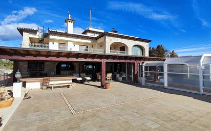 Vista exterior de Casa o xalet en venda en San Jorge / Sant Jordi amb Aire condicionat, Terrassa i Piscina
