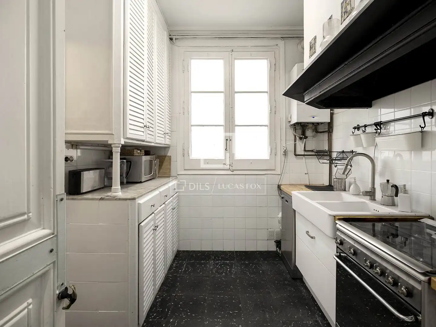 Kitchen of Flat for sale in Barcelona  with Air Conditioner, Heating and Terrace