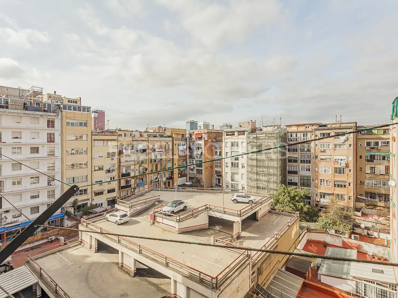 Vista exterior de Piso de alquiler en Barcelona con Aire acondicionado, Calefacción y Parquet