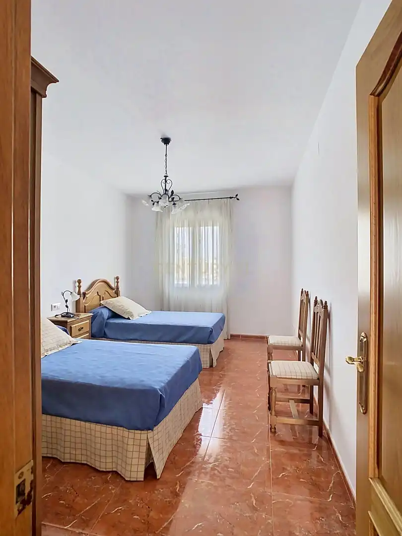 Bedroom of Houses for sale in Cuevas de San Marcos