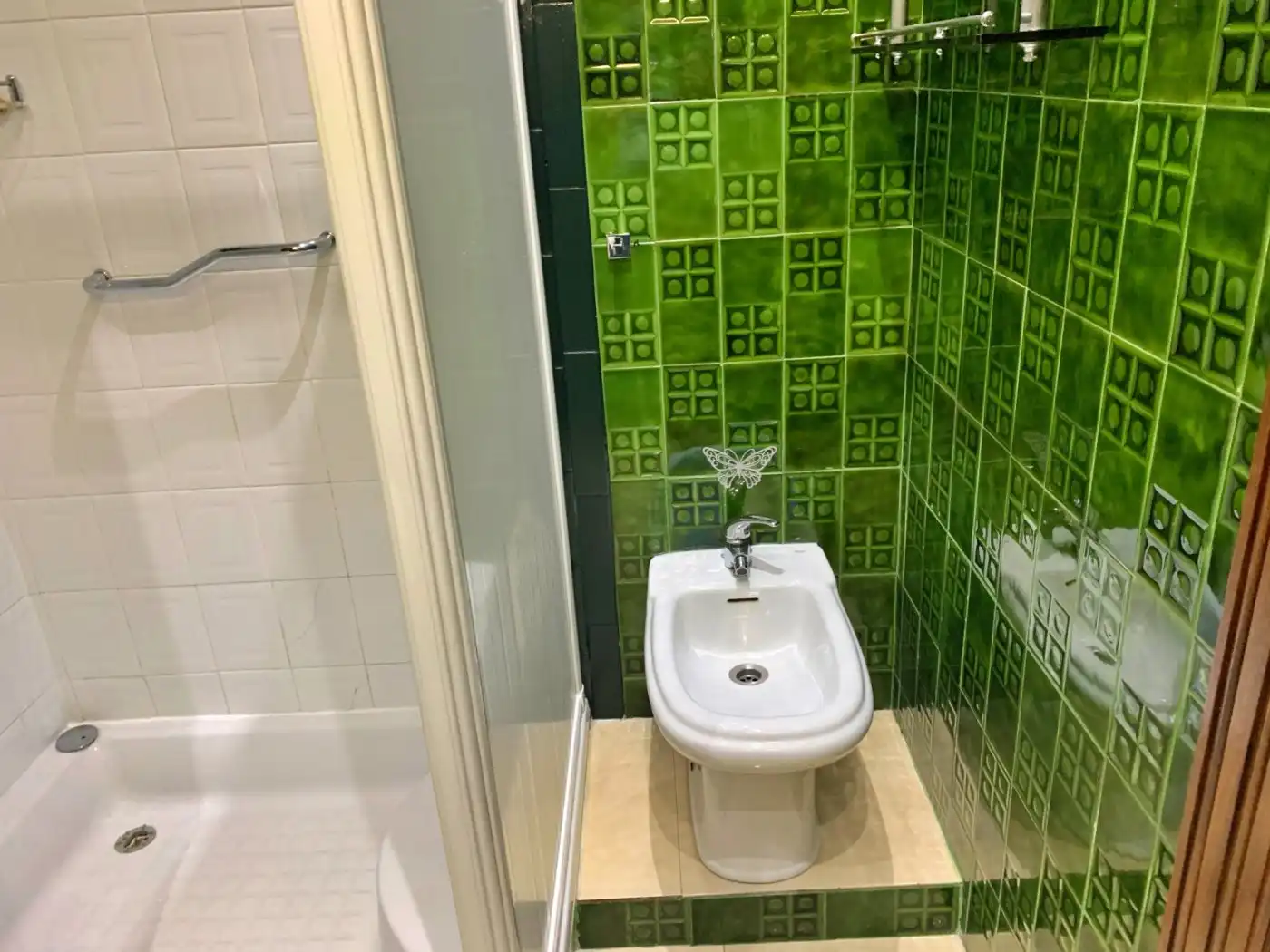 Baño de Piso de alquiler en Málaga con Aire acondicionado, Calefacción y Amueblado