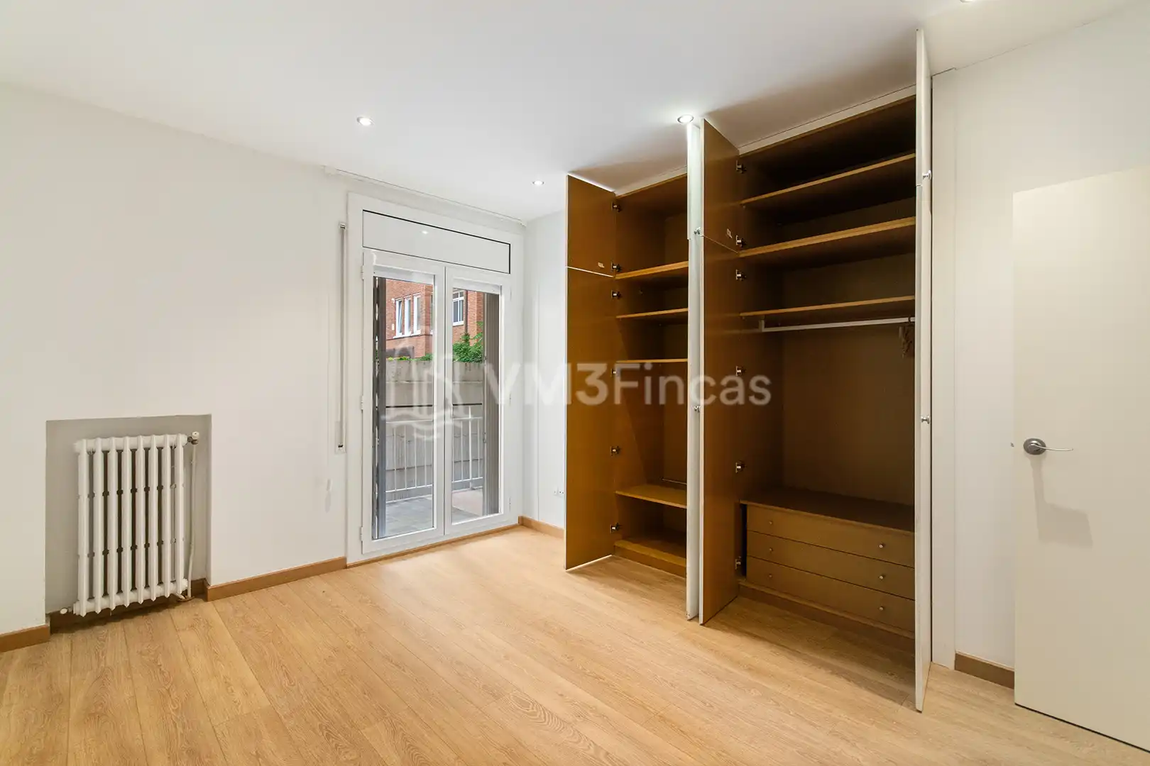Schlafzimmer von Wohnung zur Miete in Barcelona mit Klimaanlage, Heizung und Parkett