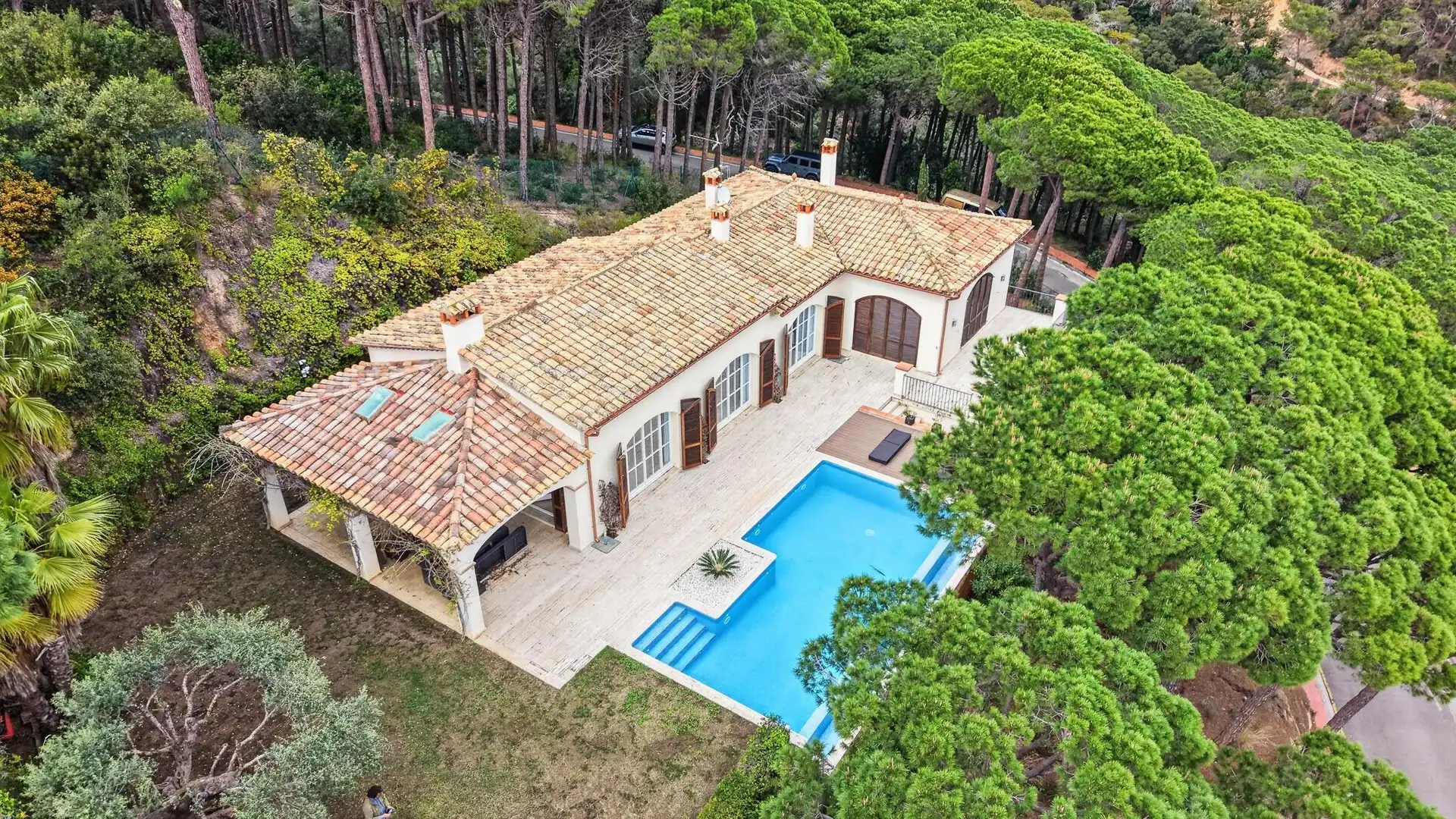 Vista exterior de Casa o chalet en venta en Sant Feliu de Guíxols con Aire acondicionado, Jardín privado y Parquet