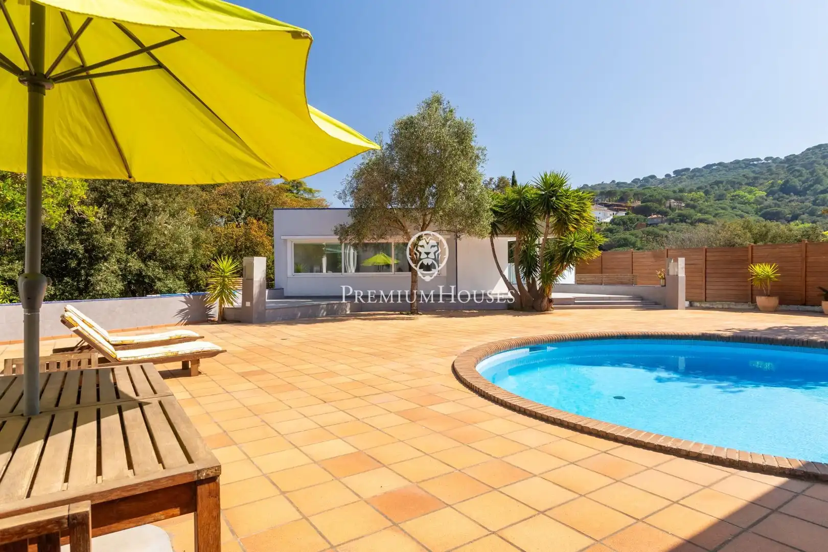 Terrace of Houses for sale in Argentona  with Air Conditioner, Heating and Swimming Pool