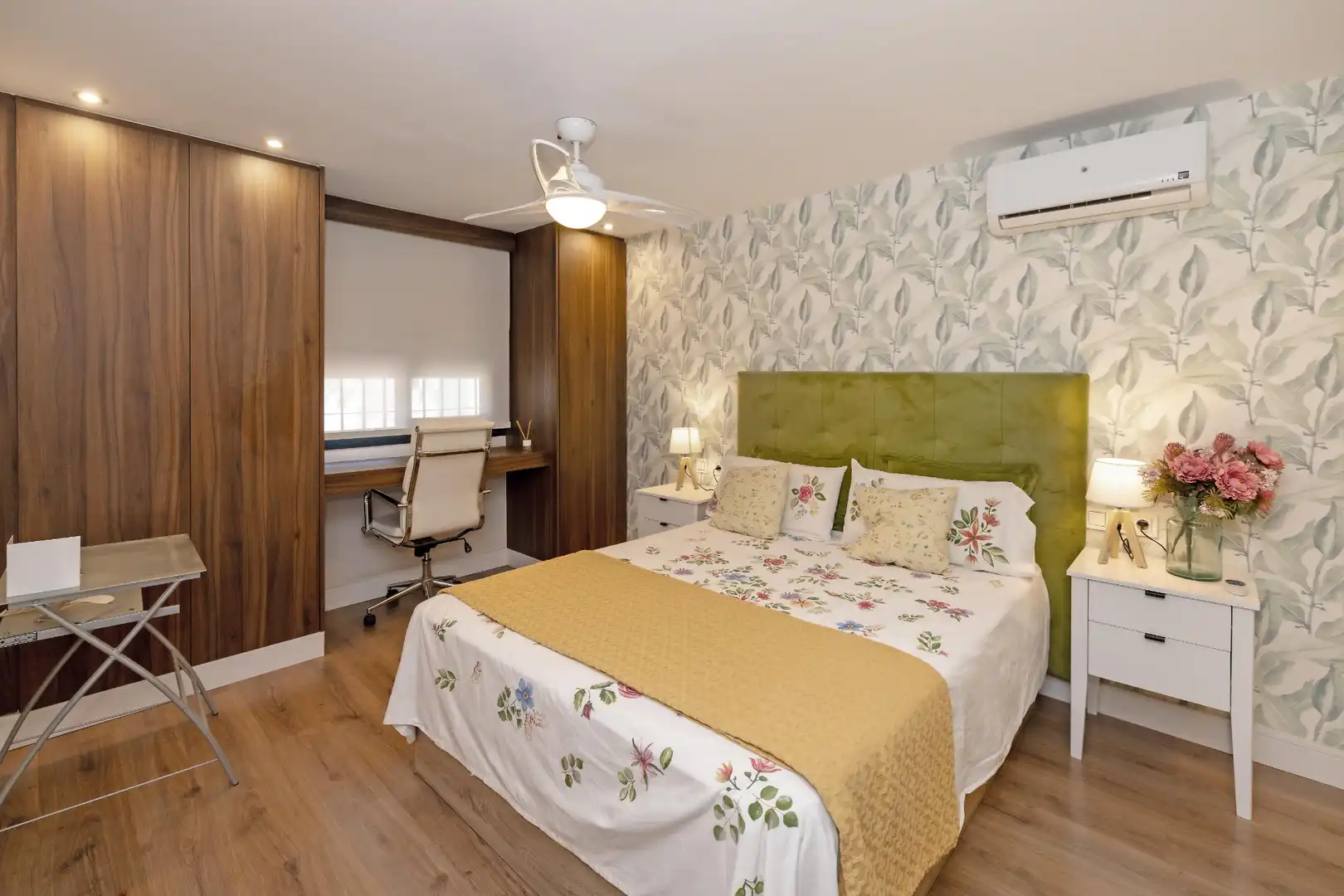 Habitación de Casa o chalet en venta en Marbella con Aire acondicionado, Calefacción y Jardín privado