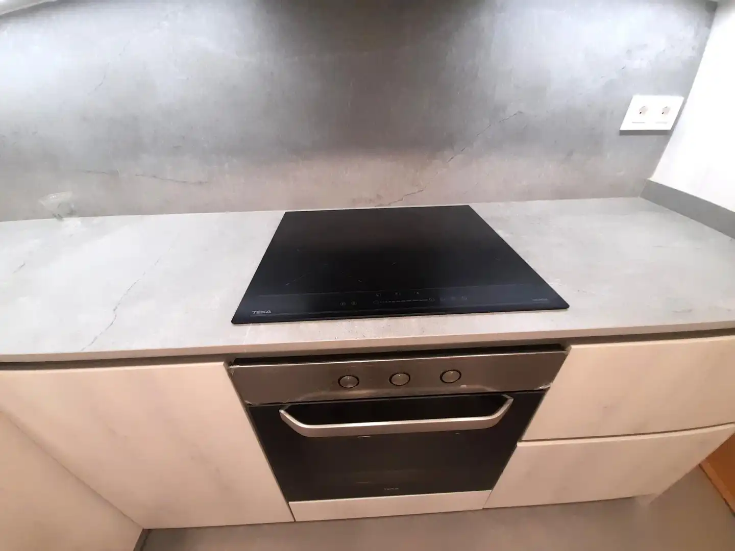Kitchen of Flat for sale in El Prat de Llobregat  with Oven