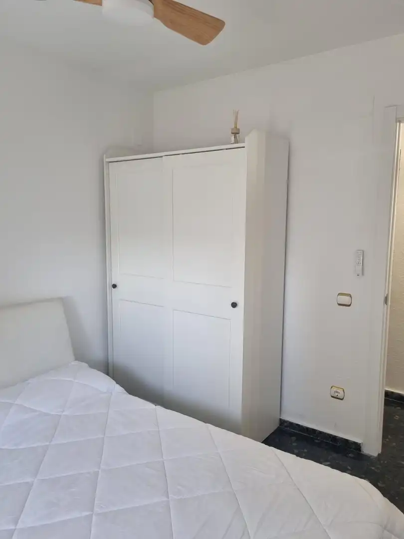 Dormitori de Pis per a compartir en La Pobla de Farnals amb Aire condicionat, Jardí privat i Terrassa