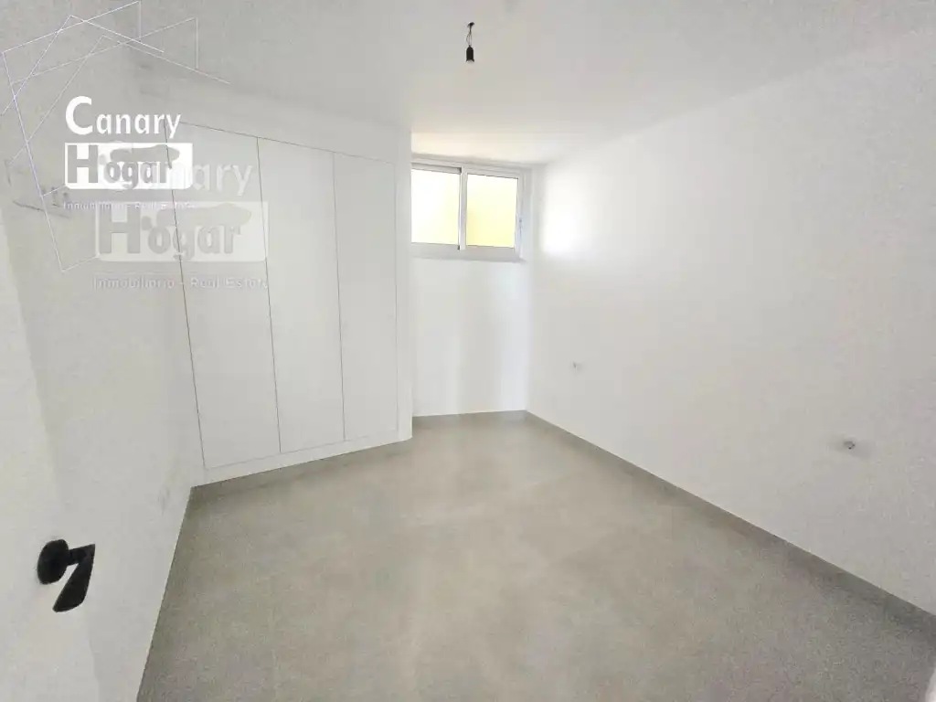 Apartamento con terraza en venta en Calle del Aljibe, imagen 8