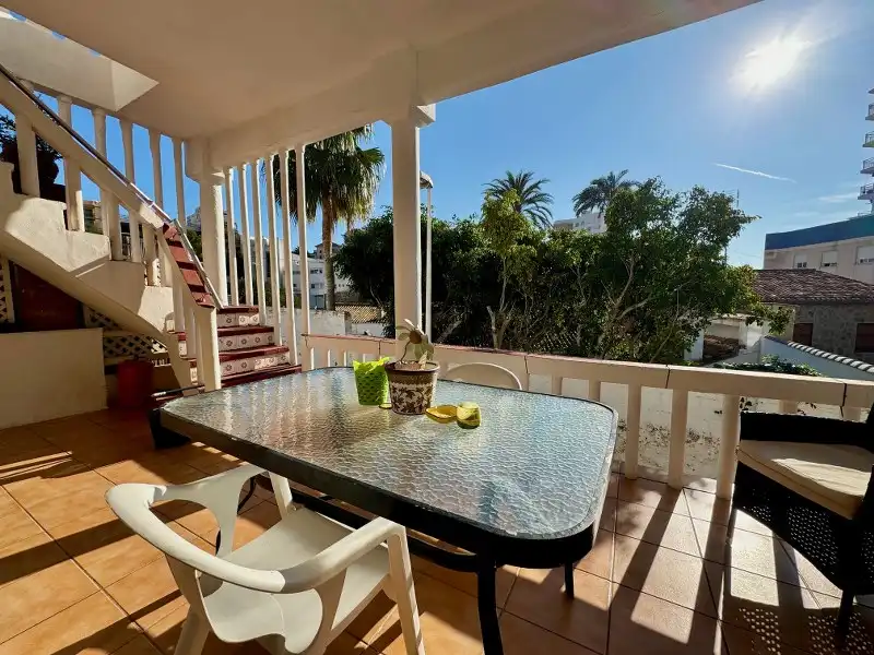 Terrasse von Erdgeschoss zum Verkauf in Cullera mit Klimaanlage, Heizung und Privatgarten