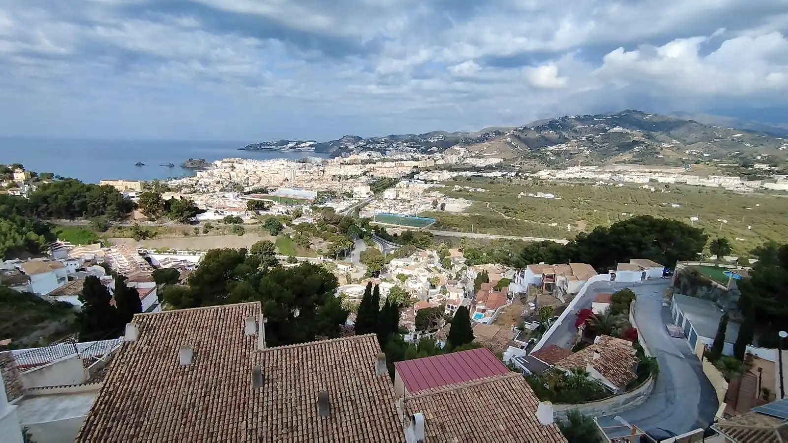Exterior view of Apartments for sale in Almuñécar  with Air Conditioner, Heating and Terrace