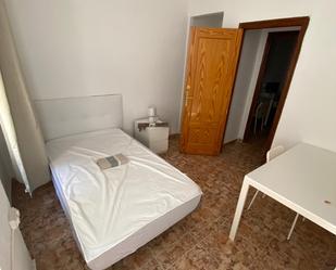 Bedroom of Flat to share in  Murcia Capital  with Air Conditioner and Terrace